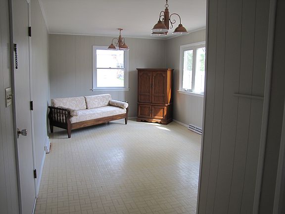 Family room or sun room