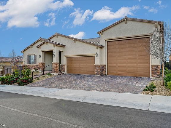 4th image of 10085 Mountain Foothills Ave