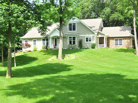 3rd image of 11615 Ivywood Ln