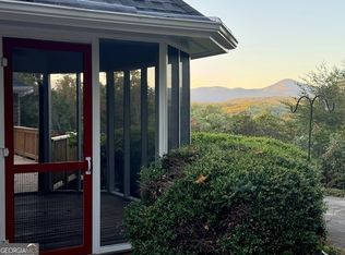 300 Sweet Apple Ln, Dahlonega, GA 30533