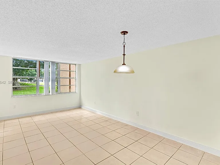 9410 Tangerine Pl #105 — Photo 13