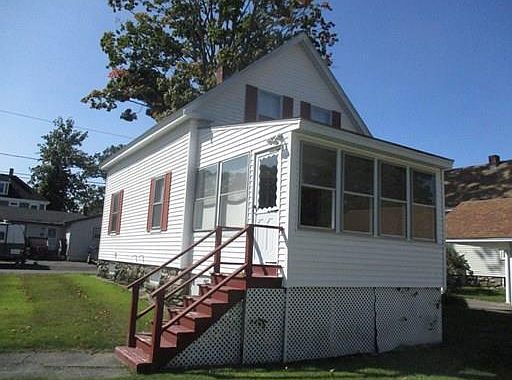3rd image of 50 Van Buren St