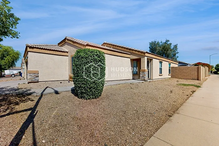 12834 W Sweetwater Ave — Photo 27