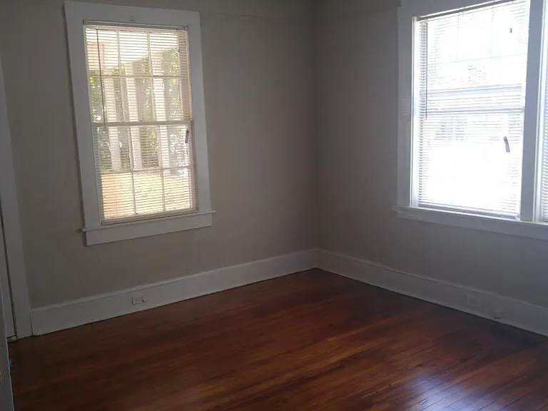 27 Ivy St — Photo 11