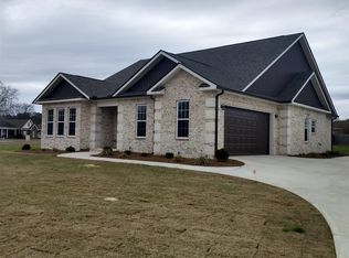 254 Rowland Cir, Byron, GA 31008