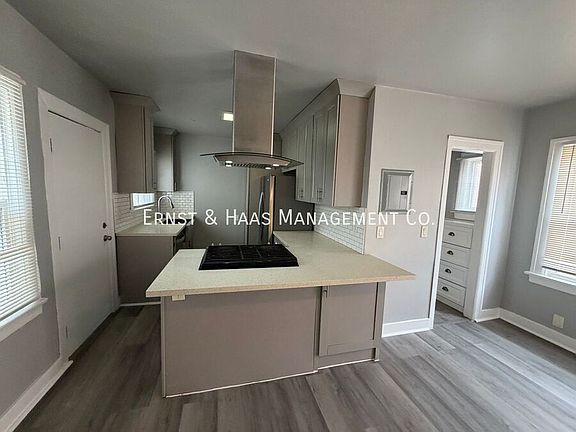 5th image of 1119 Saint Louis Ave APT 5
