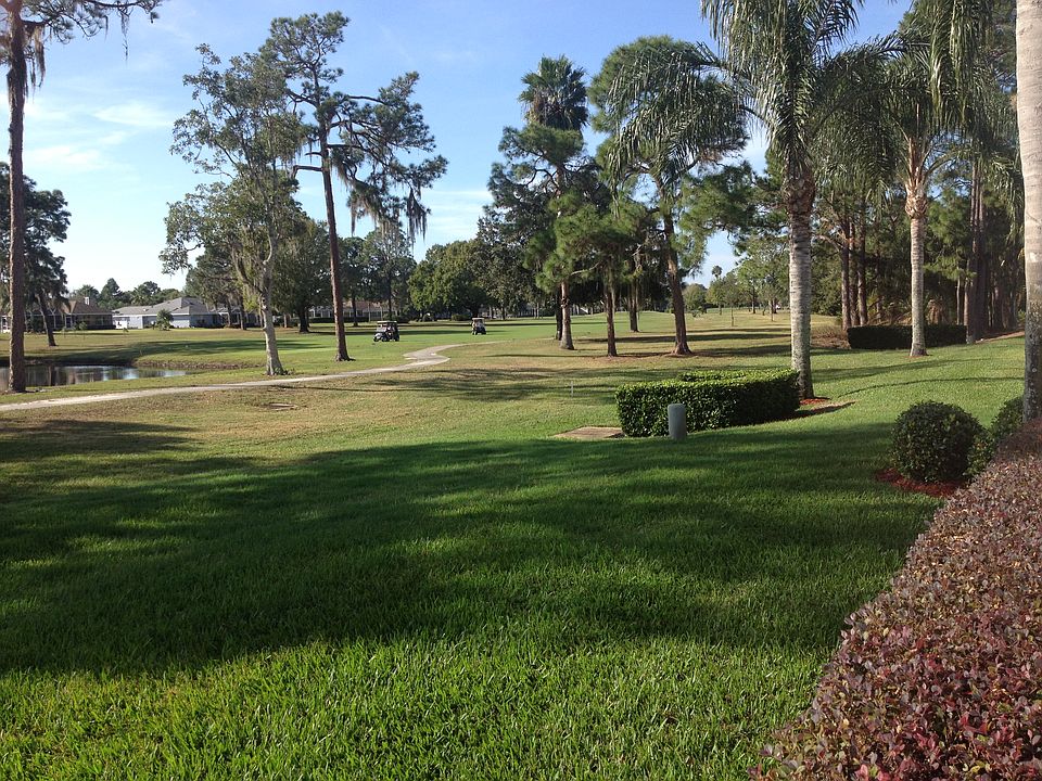 2nd image of 5723 Hampton Woods Blvd