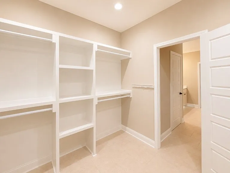174 Ryan Nicholas Dr — Photo 35