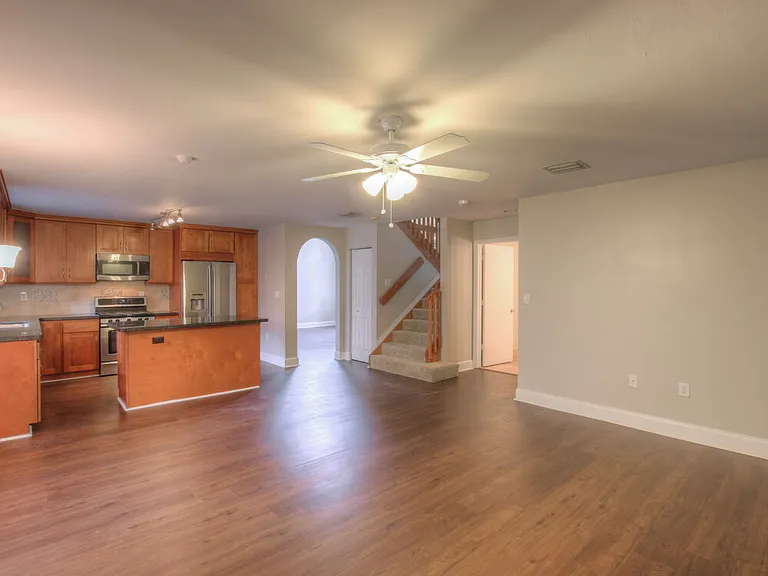 9070 SW 157th Pl — Photo 7