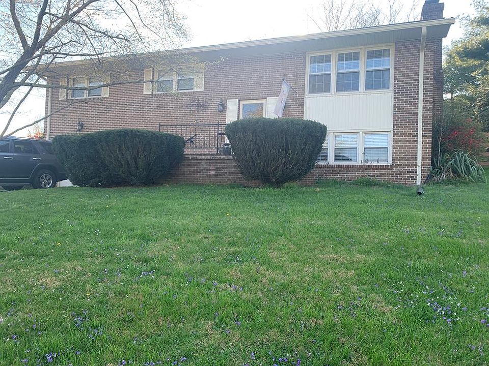 1st image of 1001 Middle Ave