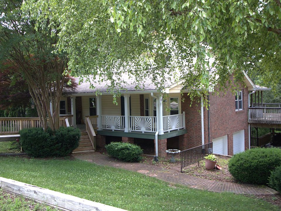 1st image of 251 Harpeth View Trl