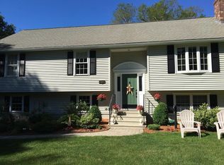 66 Baylies Rd, Charlton, MA 01507