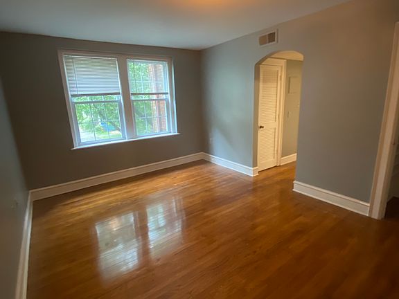 2nd image of 749 Maury Ave #8