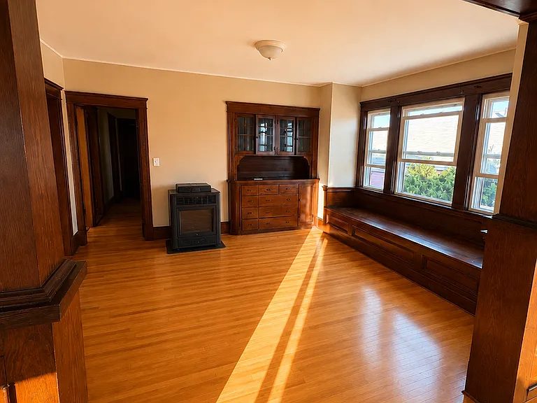 17 Euclid Ave #3 — Photo 5