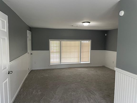 4th image of 3339 Redbud Rd