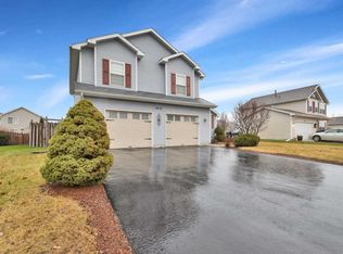 2212 Gray Hawk Dr, Plainfield, IL 60586
