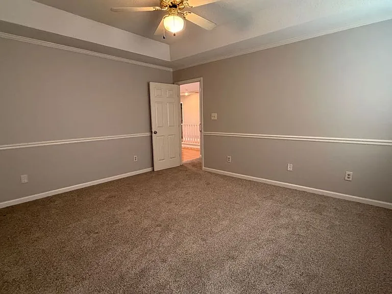 199 Amelia Dr W — Photo 21