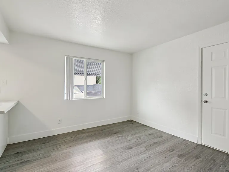Copper Canyon Apartments — Photo 24
