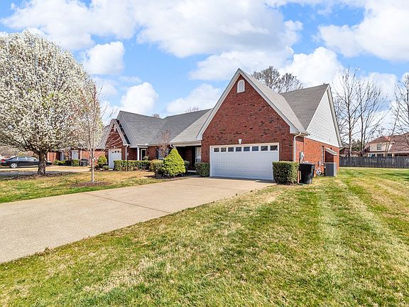 2nd image of 649 Stonetrace Dr