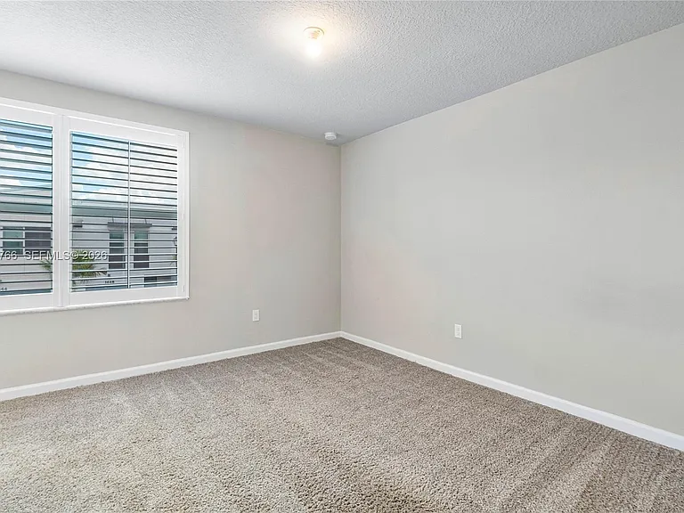 1649 Lindley St #1649 — Photo 12