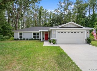 9990 N Athenia Dr, Citrus Springs, FL 34434