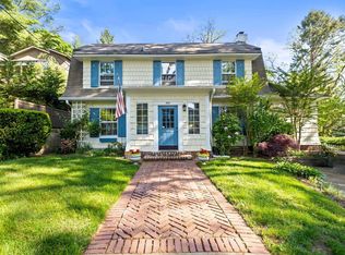 343 Ridge Rd, Douglaston, NY 11363