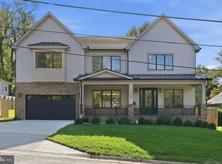 7608 Elmore Ln, Bethesda, MD 20817