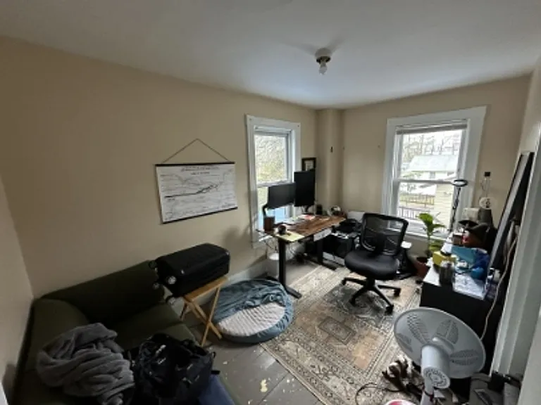 30 Forest Ave — Photo 13
