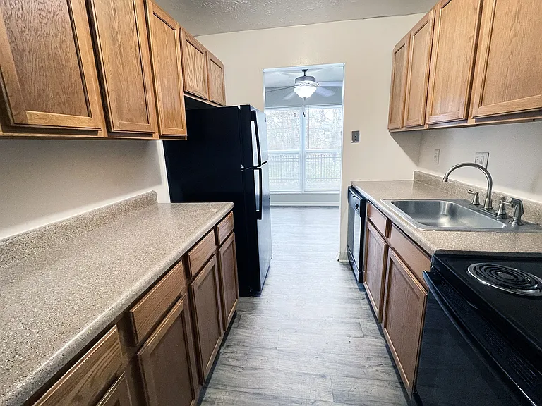 Timber Ridge Apartments — Photo 54