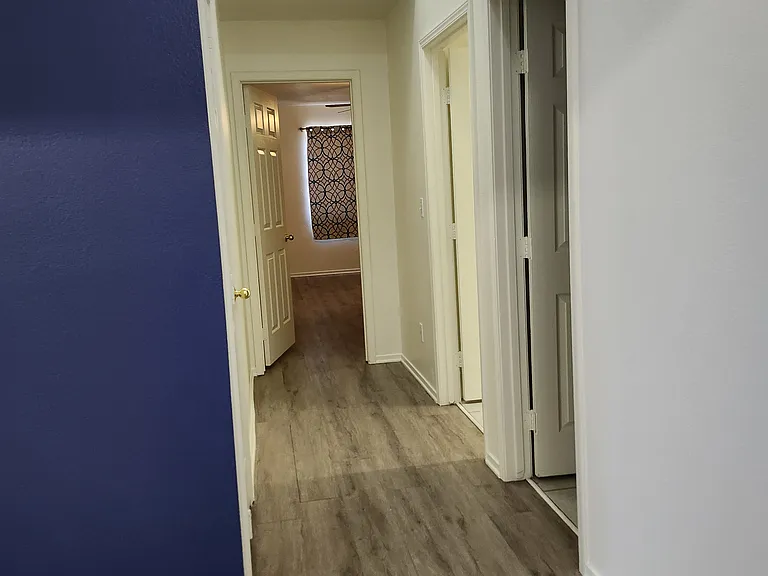 827 Harp Way — Photo 4