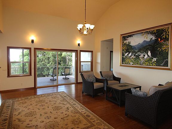 Living Rm from front door