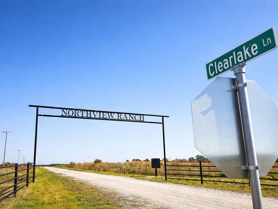 2nd image of Clearlake Ln