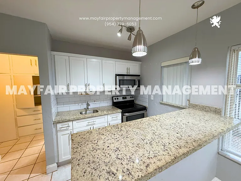 1621 NE 5th Ct #B — Photo 5