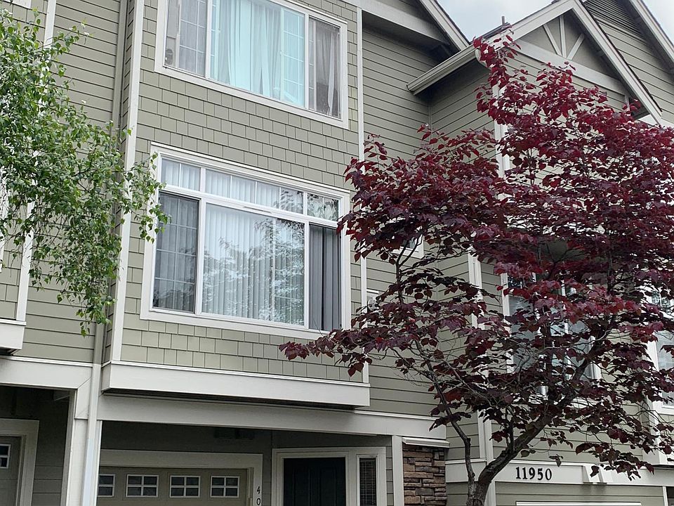 1st image of 11950 SE 4th Pl APT 402