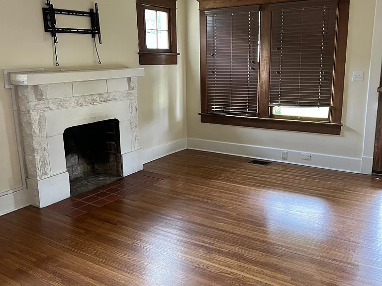26 N Parkdale Ave — Photo 3