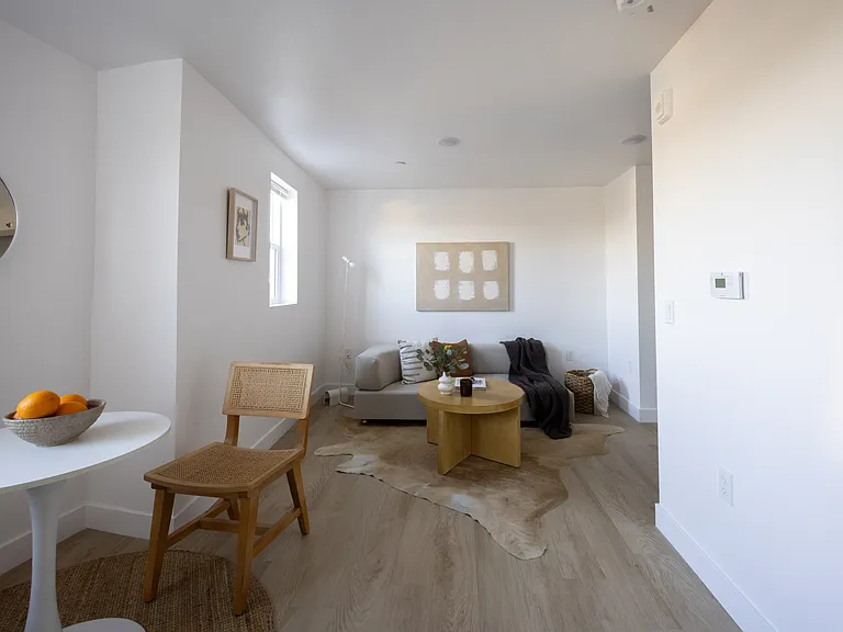 4973 1/2 W 21st St #101 — Photo 9