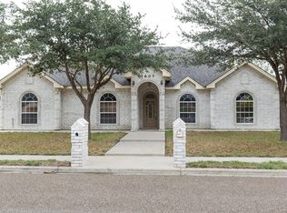 1607 Solar Dr, Mission, TX 78574