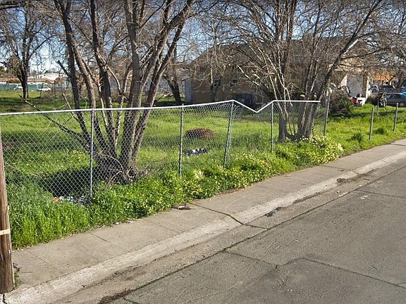 4th image of 3001 26th Ave