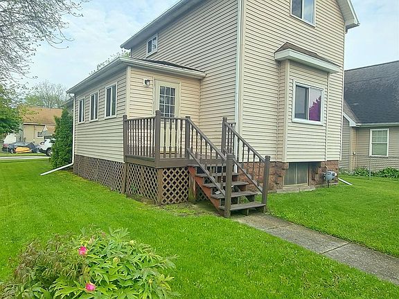 2nd image of 401 Stanton St