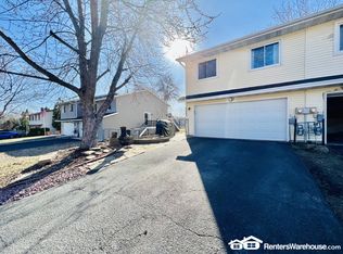 4462 Slater Rd, Eagan, MN 55122