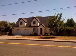 460 N 7th St, Harrisburg, OR