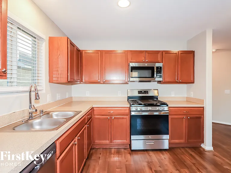 19619 Tacoma Springs Dr — Photo 5