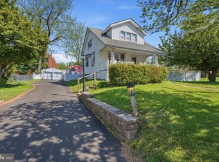 49 Maple Ave, Southampton, PA 18966