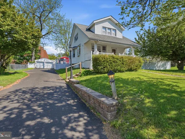 49 Maple Ave, Southampton, PA 18966