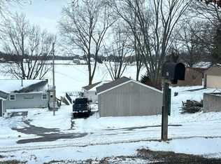 2775 N Johnson Rd, Trufant, MI 49347