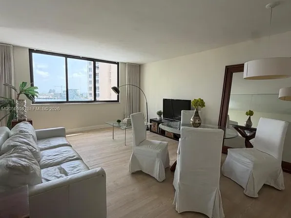 540 Brickell Key Dr, Miami, FL