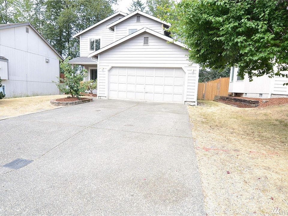 1st image of 16416 18th Ave E