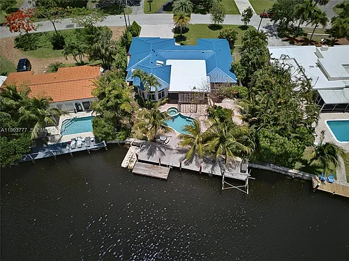 2801 Coral Shores Dr Photo 1
