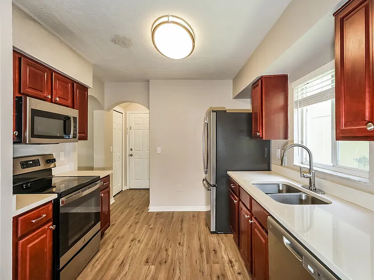 13114 Fennway Ridge Dr — Photo 8