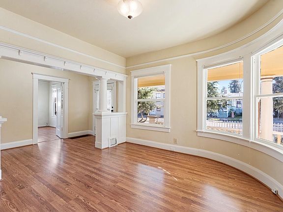 5th image of 14 Kent Street